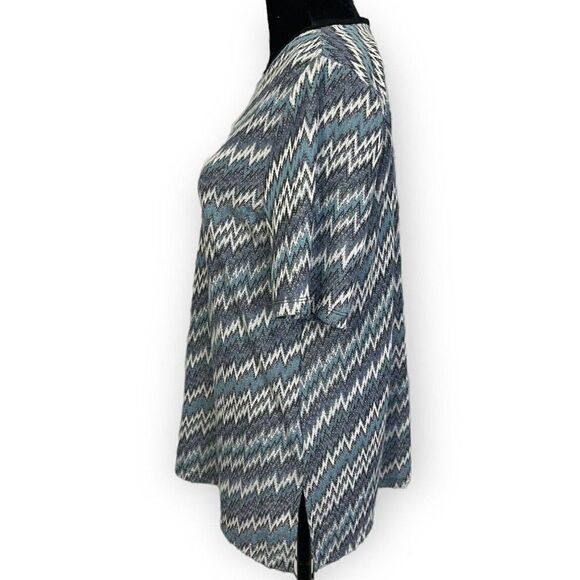 Jones New York Zig Zag Print Blue Blouse Light Weight Zipper Closure Size Medium - Picture 7 of 9